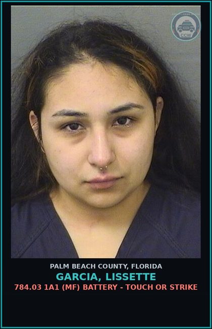 CCW arrest card for GARCIA, LISSETTE in Palm Beach County: 784.03 1A1 (MF) BATTERY - TOUCH OR STRIKE