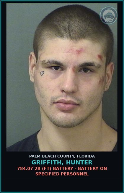 CCW arrest card for GRIFFITH, HUNTER in Palm Beach County: 784.07 2B (FT) BATTERY - BATTERY ON SPECIFIED PERSONNEL