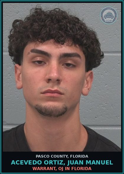 CCW arrest card for ACEVEDO ORTIZ, JUAN MANUEL in Pasco County: WARRANT, OJ IN FLORIDA