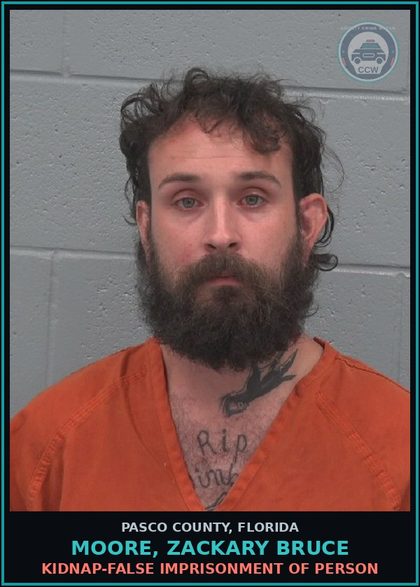 CCW arrest card for MOORE, ZACKARY BRUCE in Pasco County: DOMESTIC AGGRAV BATTERY ON PREGNANT VICTIM