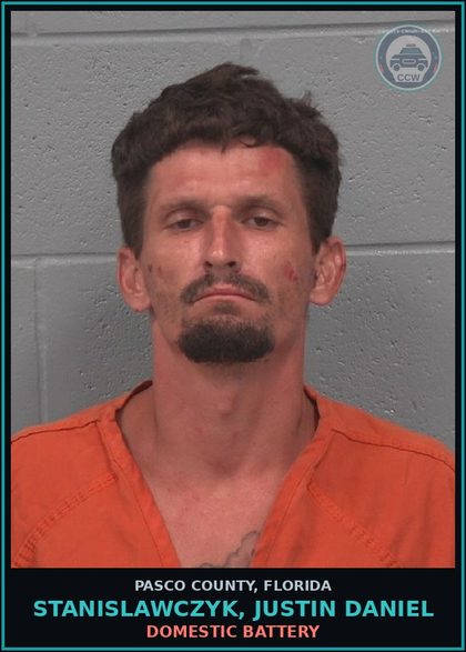 CCW arrest card for STANISLAWCZYK, JUSTIN DANIEL in Pasco County: DOMESTIC BATTERY