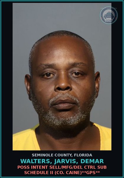 CCW arrest card for WALTERS, JARVIS, DEMAR in Seminole County: DRUG EQUIP-POSSESS AND OR USE