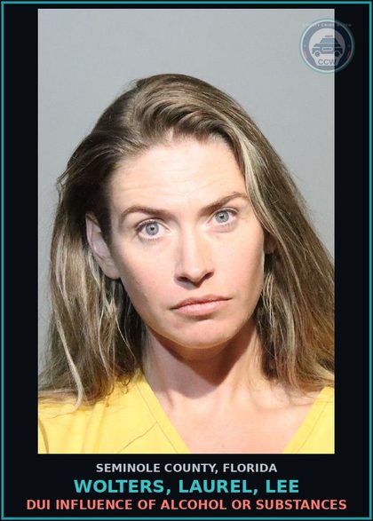 CCW arrest card for WOLTERS, LAUREL, LEE in Seminole County: DRUG EQUIP-POSSESS AND OR USE