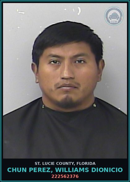 CCW arrest card for Chun Perez, Williams Dionicio in St. Lucie County: 222562376