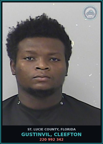 CCW arrest card for Gustinvil, Cleefton in St. Lucie County: 220 992 342