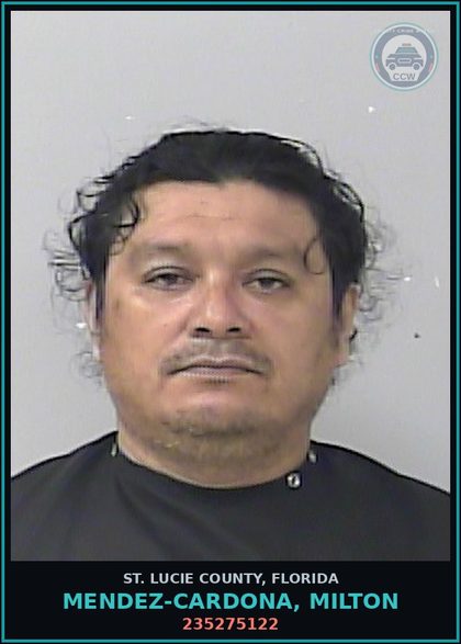 CCW arrest card for Mendez-cardona, Milton in St. Lucie County: 235275122