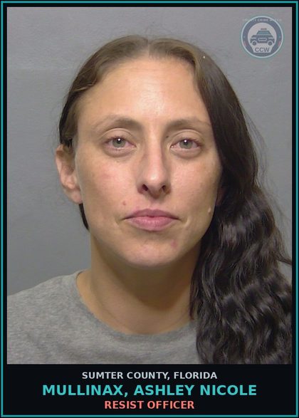 CCW arrest card for MULLINAX, ASHLEY NICOLE in Sumter County: MOVING TRAFFIC VIOL