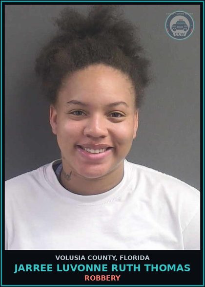 CCW arrest card for JARREE LUVONNE RUTH THOMAS in Volusia County: ROBBERY