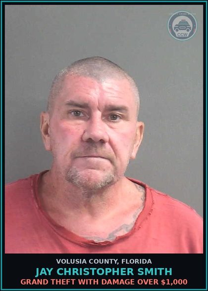 CCW arrest card for JAY CHRISTOPHER SMITH in Volusia County: FLEEING OR ATTEMPTING TO ELUDE LIGHTS AND SIREN ACTIVE