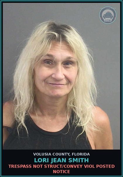 CCW arrest card for LORI JEAN SMITH in Volusia County: SUBSTANCE EQUIP-POSSESS AND OR USE