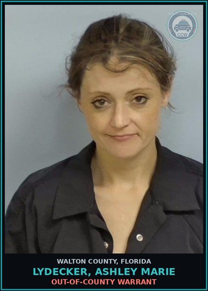 CCW arrest card for LYDECKER, ASHLEY MARIE in Walton County: OUT-OF-COUNTY WARRANT