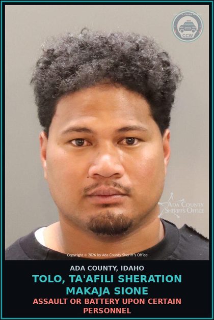 CCW arrest card for Tolo, Ta'afili Sheration makaja sione in Ada County: Arrests & Seizures-Resisting or Obstructing Officers