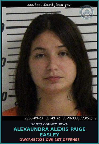 CCW arrest card for Alexaundra Alexis Paige Easley in Scott County: OWCR457221 OWI 1ST OFFENSE