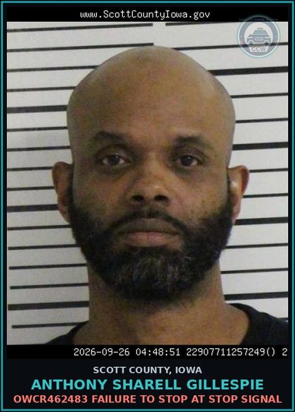 CCW arrest card for Anthony Sharell Gillespie in Scott County: OWCR462483 FAILURE TO STOP AT STOP SIGNAL
