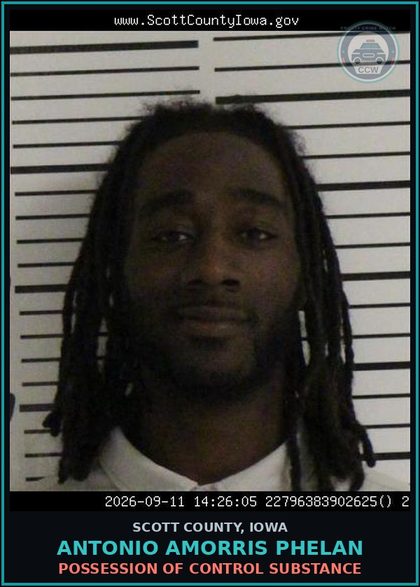 CCW arrest card for Antonio Amorris Phelan in Scott County: POSSESSION OF CONTROL SUBSTANCE