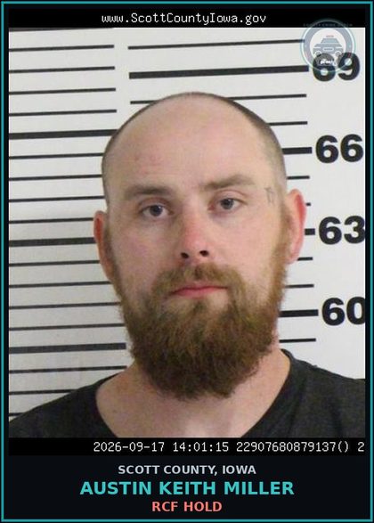 CCW arrest card for Austin Keith Miller in Scott County: RCF HOLD