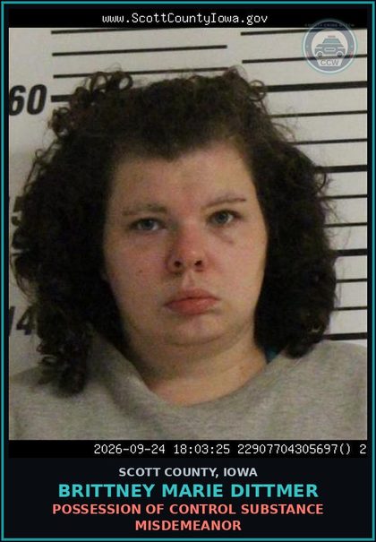 CCW arrest card for Brittney Marie Dittmer in Scott County: DRUG PARAPHERNALIA MISDEMEANOR