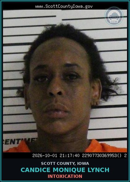 CCW arrest card for Candice Monique Lynch in Scott County: INTOXICATION