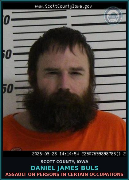 CCW arrest card for Daniel James Buls in Scott County: ASSAULT ON PERSONS IN CERTAIN OCCUPATIONS