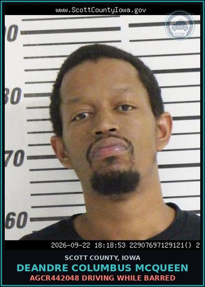 CCW arrest card for Deandre Columbus Mcqueen in Scott County: AGCR442048 DRIVING WHILE BARRED