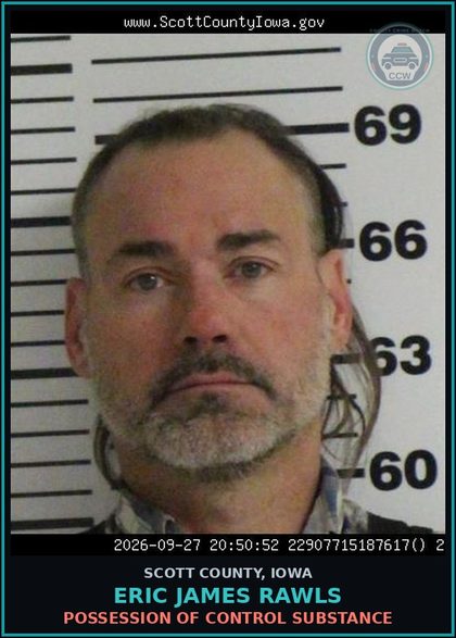 CCW arrest card for Eric James Rawls in Scott County: FAILURE TO MAINTAIN CONTROL OF VEHICLE