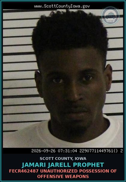 CCW arrest card for Jamari Jarell Prophet in Scott County: FECR462487 UNAUTHORIZED POSSESSION OF OFFENSIVE WEAPONS