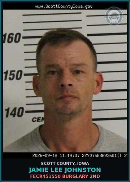 CCW arrest card for Jamie Lee Johnston in Scott County: FECR451550 BURGLARY 2ND