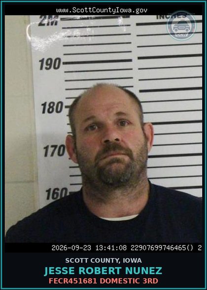 CCW arrest card for Jesse Robert Nunez in Scott County: FECR451681 DOMESTIC 3RD