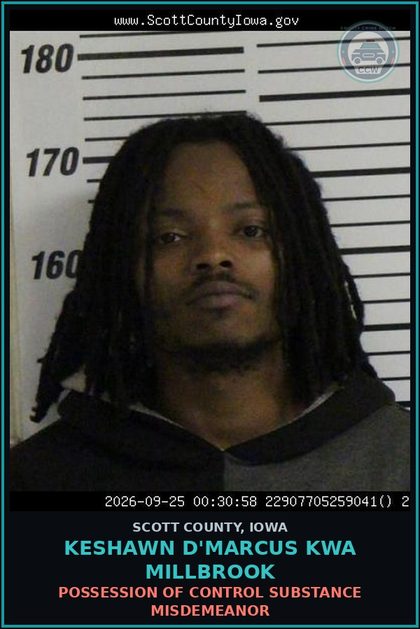 CCW arrest card for Keshawn D'Marcus Kwa Millbrook in Scott County: INTERSTATE DETAINER