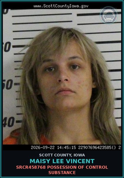 CCW arrest card for Maisy Lee Vincent in Scott County: SRCR458768 POSSESSION OF CONTROL SUBSTANCE