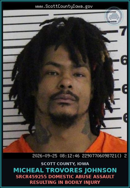 CCW arrest card for Micheal Trovores Johnson in Scott County: SRCR459255 DOMESTIC ABUSE ASSAULT RESULTING IN BODILY INJURY
