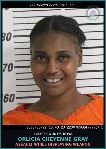 CCW arrest card for Orlicia Cheyenne Gray in Scott County: ASSAULT WHILE DISPLAYING WEAPON