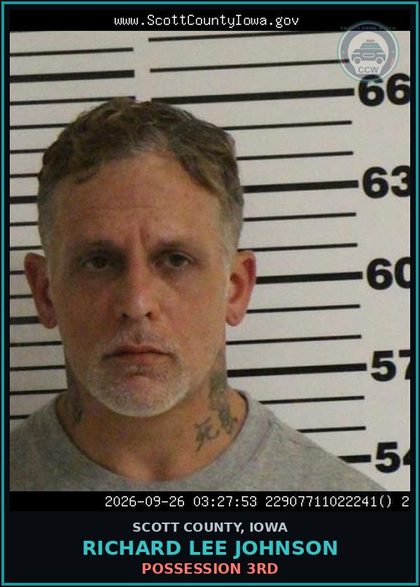 CCW arrest card for Richard Lee Johnson in Scott County: AGCR461434 FTA/DWB