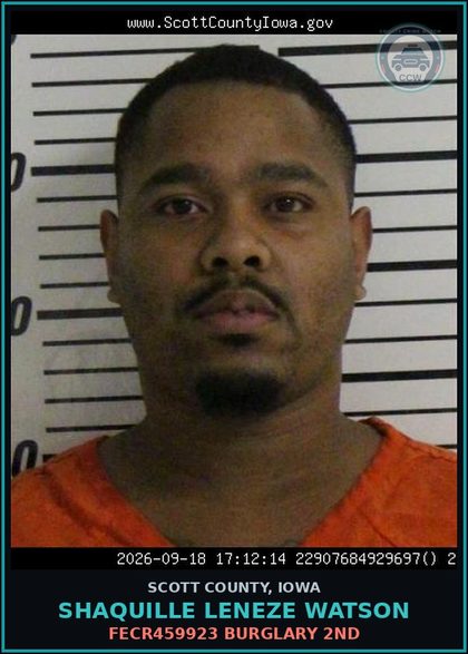 CCW arrest card for Shaquille Leneze Watson in Scott County: FECR459923 ASSAULT ON PERSONS IN CERTAIN OCCUPATIONS