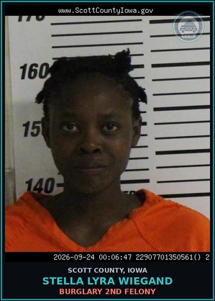 CCW arrest card for Stella Lyra Wiegand in Scott County: BURGLARY 2ND FELONY