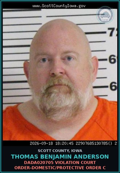 CCW arrest card for Thomas Benjamin Anderson in Scott County: DADA020705 VIOLATION COURT ORDER-DOMESTIC/PROTECTIVE ORDER C