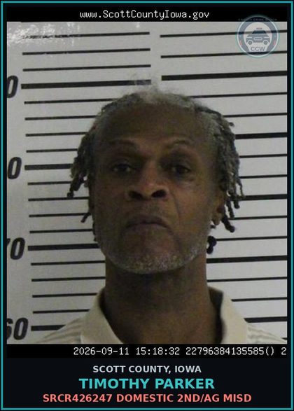 CCW arrest card for Timothy Parker in Scott County: SRCR426247 DOMESTIC 2ND/AG MISD