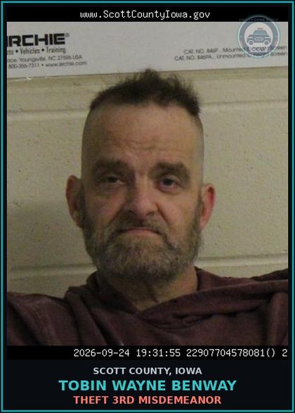 CCW arrest card for Tobin Wayne Benway in Scott County: THEFT 3RD MISDEMEANOR