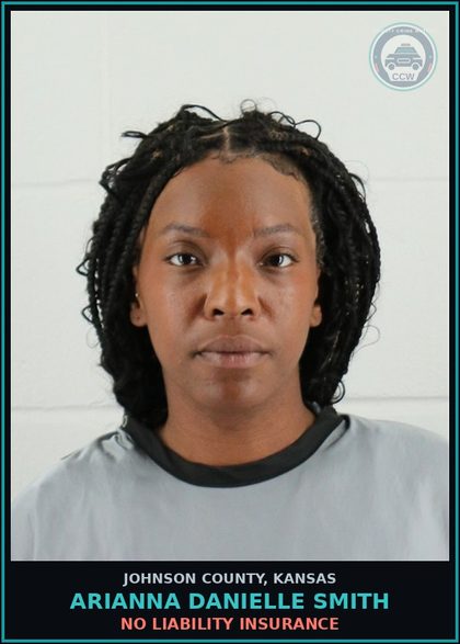 CCW arrest card for ARIANNA DANIELLE SMITH in Johnson County: NO LIABILITY INSURANCE
