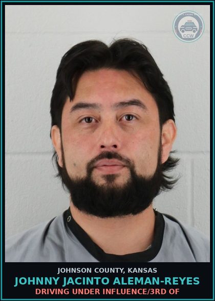 CCW arrest card for JOHNNY JACINTO ALEMAN-REYES in Johnson County: DRIVING UNDER INFLUENCE/3RD OF