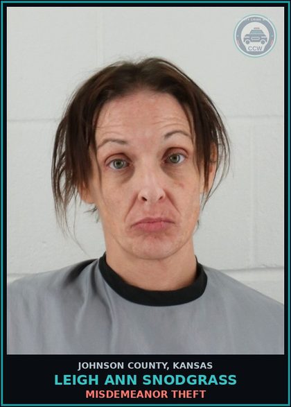 CCW arrest card for LEIGH ANN SNODGRASS in Johnson County: MISDEMEANOR THEFT