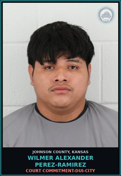 CCW arrest card for WILMER ALEXANDER PEREZ-RAMIREZ in Johnson County: COURT COMMITMENT-DUI-CITY