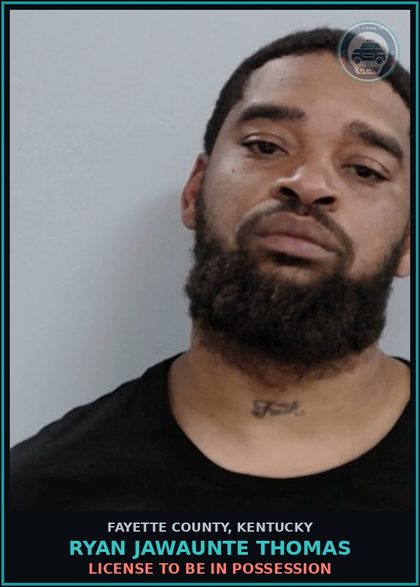 CCW arrest card for RYAN JAWAUNTE THOMAS in Fayette County: NO OPERATORS/MOPED LICENSE