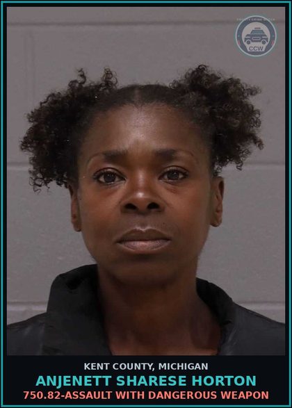 CCW arrest card for Anjenett Sharese Horton in Kent County: 750.82-ASSAULT WITH DANGEROUS WEAPON