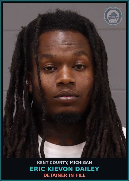 CCW arrest card for Eric Kievon Dailey in Kent County: DETAINER IN FILE