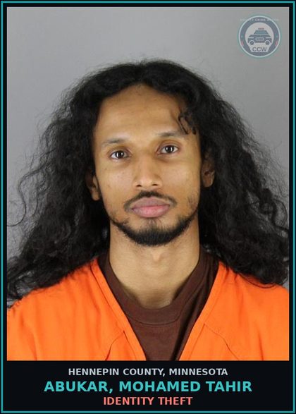 CCW arrest card for ABUKAR, MOHAMED TAHIR in Hennepin County: IDENTITY THEFT