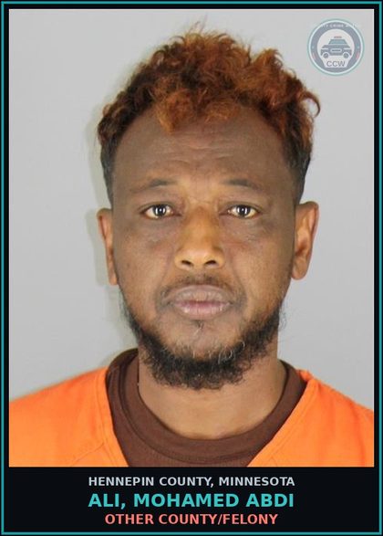 CCW arrest card for ALI, MOHAMED ABDI in Hennepin County: RECEIVING/CONCEALING STOLEN PROPERTY