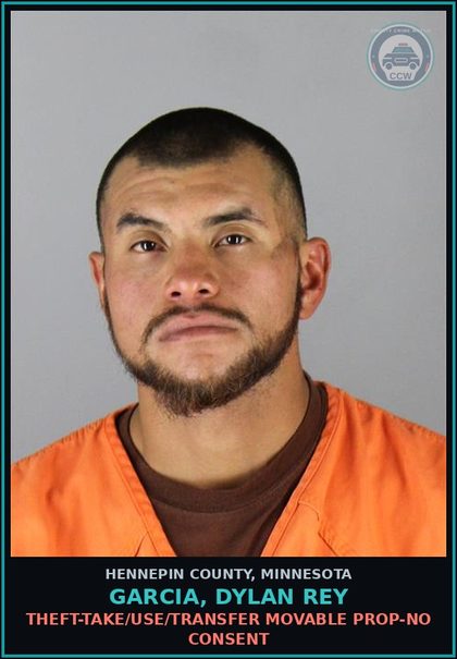 CCW arrest card for GARCIA, DYLAN REY in Hennepin County: FLEEING A PEACE OFFICER BY A MEANS OTHER THAN A MOTOR VEHICLE