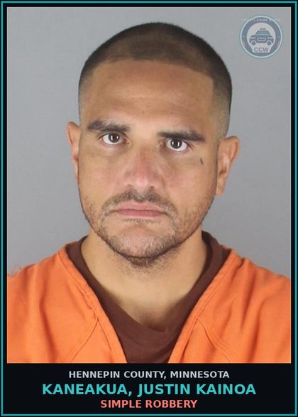 CCW arrest card for KANEAKUA, JUSTIN KAINOA in Hennepin County: SIMPLE ROBBERY
