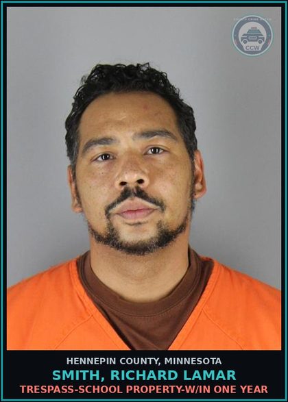 CCW arrest card for SMITH, RICHARD LAMAR in Hennepin County: STALKING - ENGAGES IN STALKING